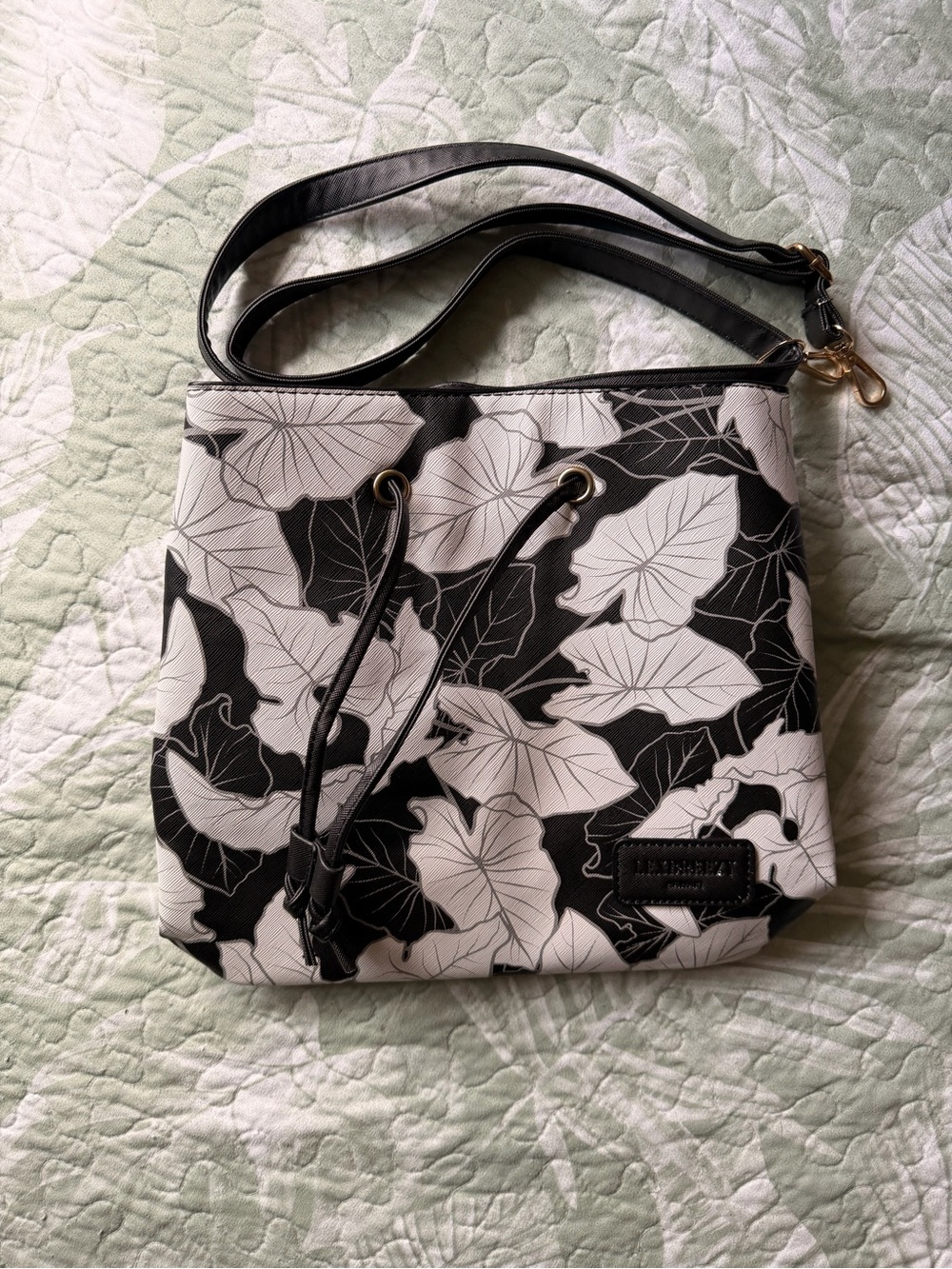 Lexbreezy Pakake bag